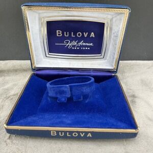 Vintage Bulova‎ Watch Display Box Blue Fifth Avenue